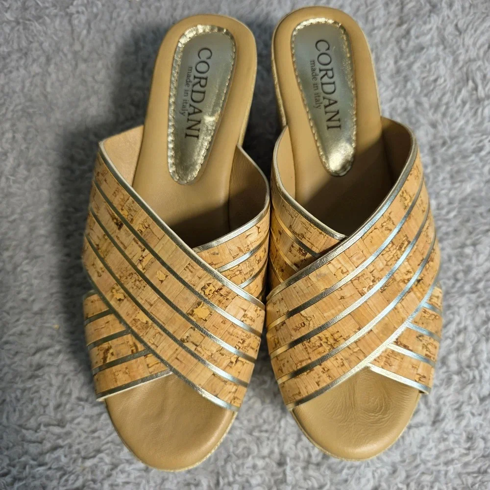 CORDANI Cork‎ Wedge Platform Sandals Metallic Gold Italian Women's EU 40 US 9